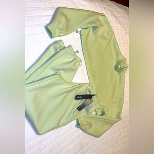 2PC YoungLA YLA Women’s matching jogging/lounge SET W240/W540